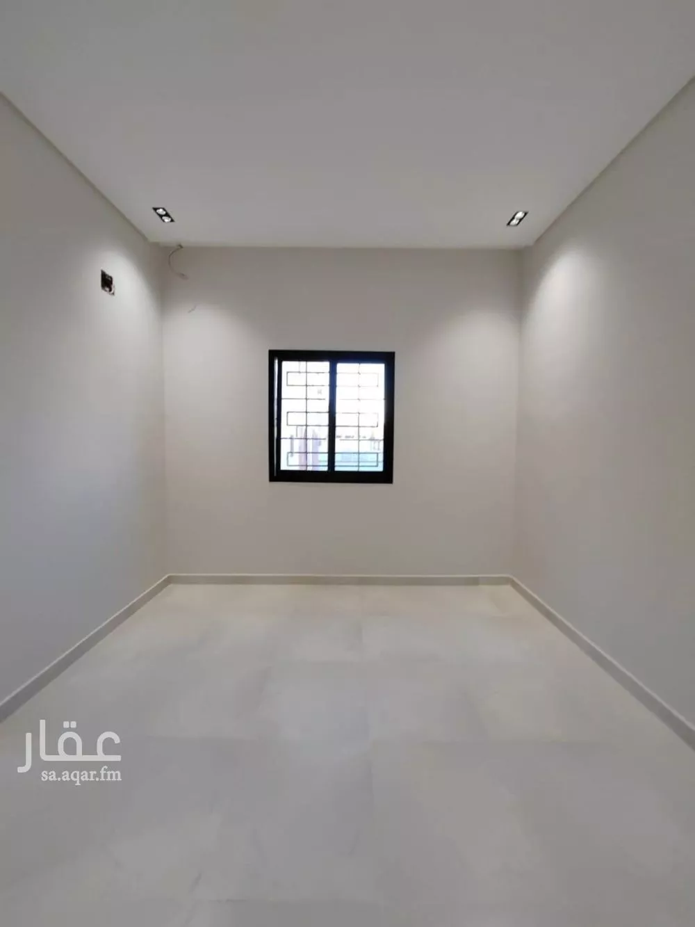 فيلا 6 غرف في طويق 12