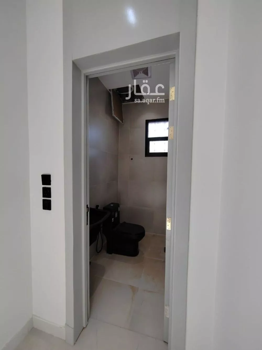 فيلا 6 غرف في طويق 19