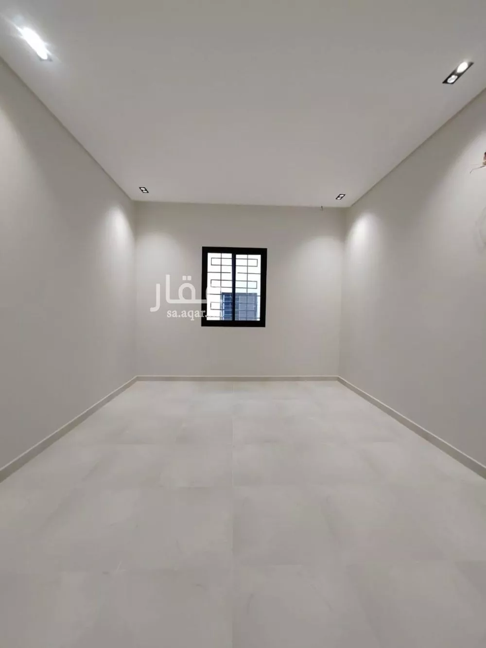 فيلا 6 غرف في طويق 20