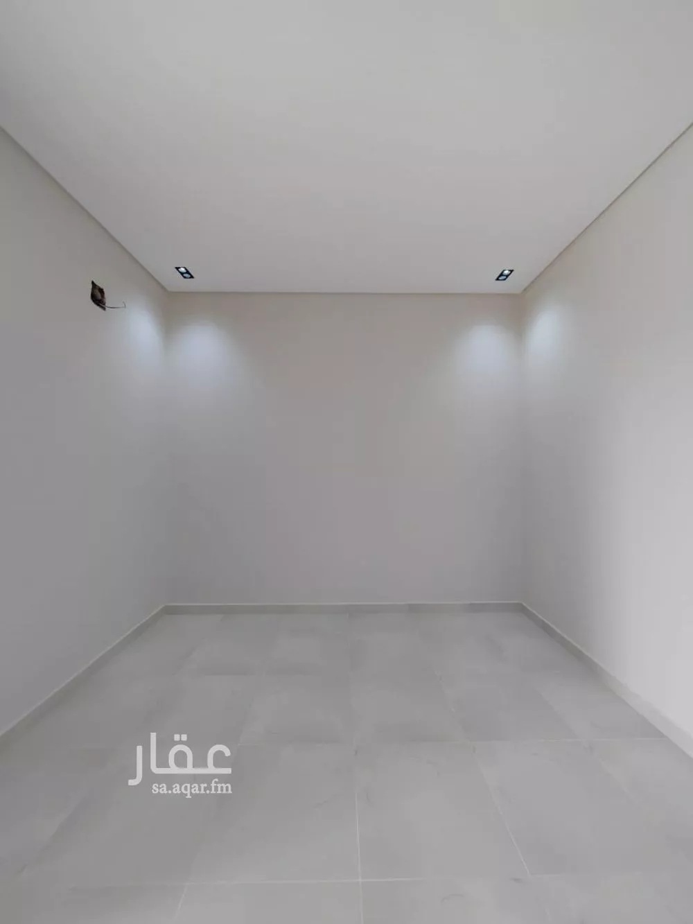 فيلا 6 غرف في طويق 7