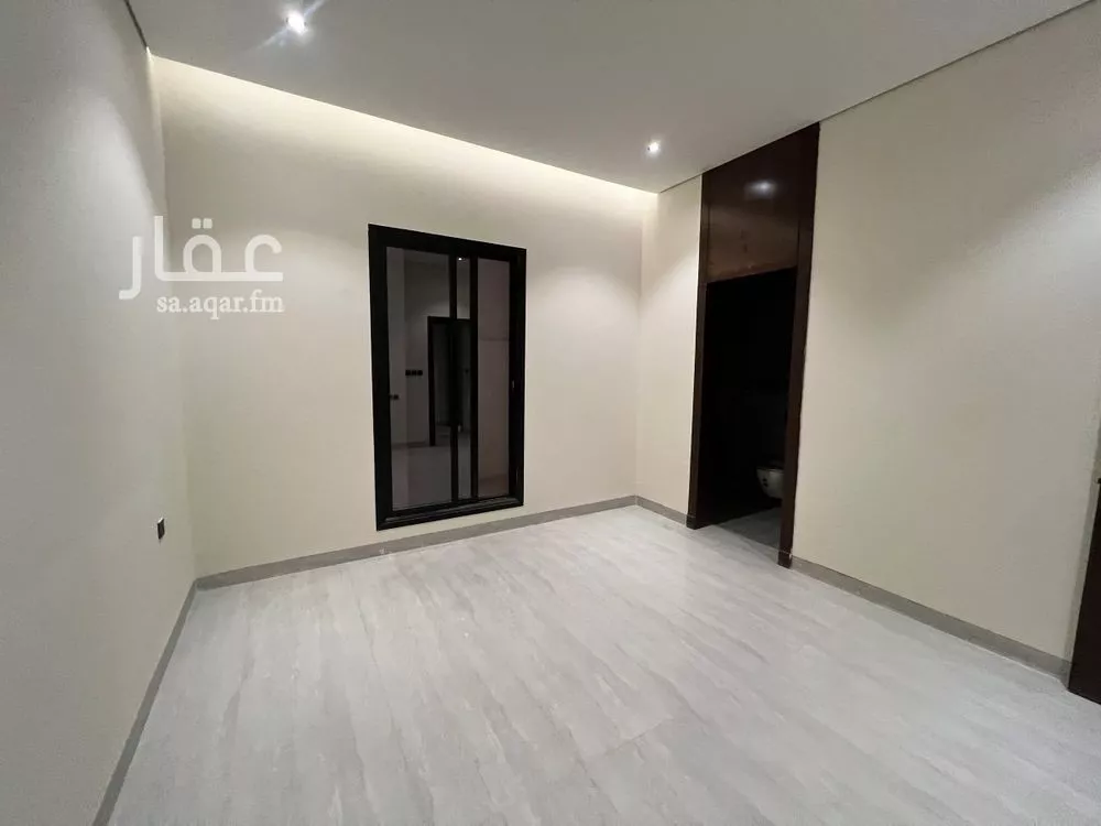 فيلا 4 غرف في الجنادرية 13