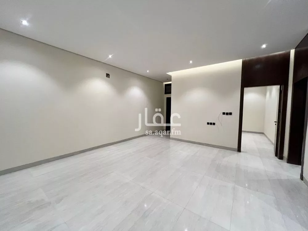 فيلا 4 غرف في الجنادرية 14