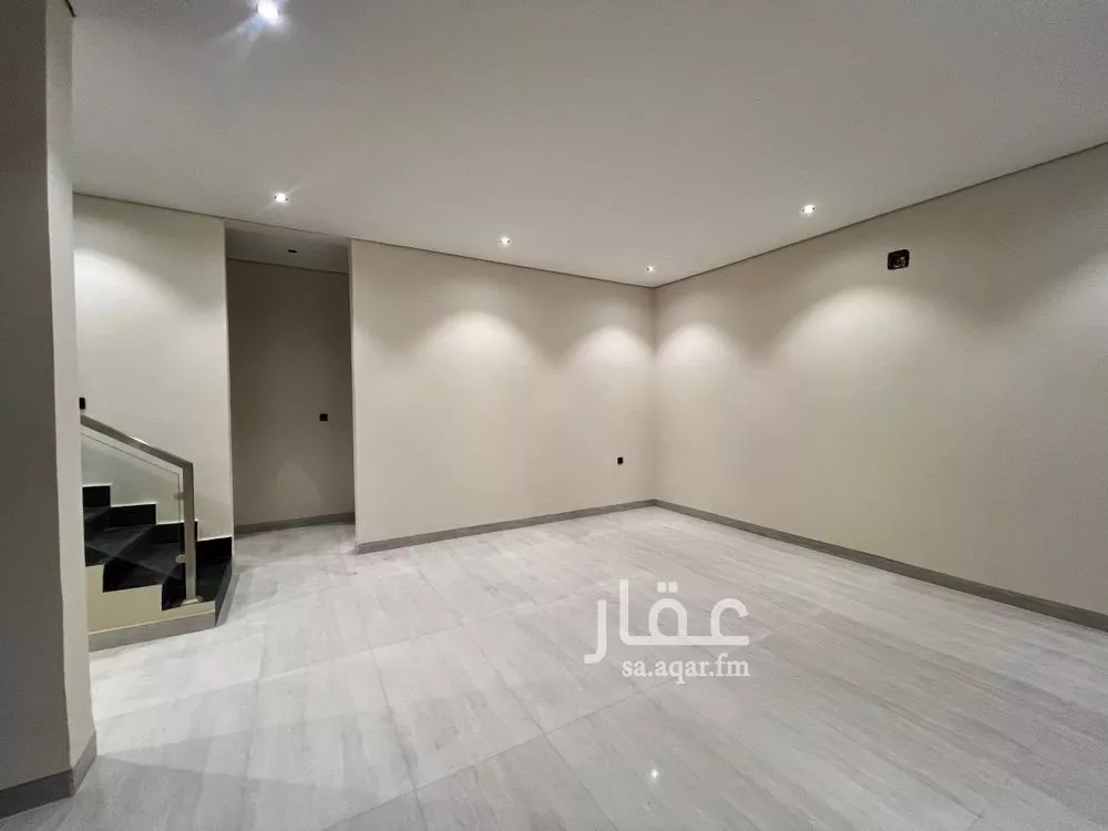 فيلا 4 غرف في الجنادرية 16