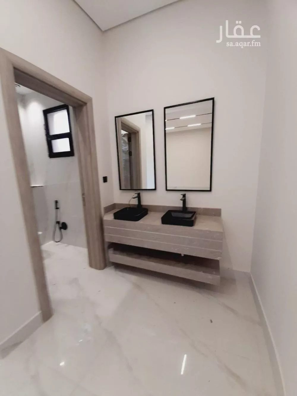 6 bedroom villa in Dhahrat Namar 11