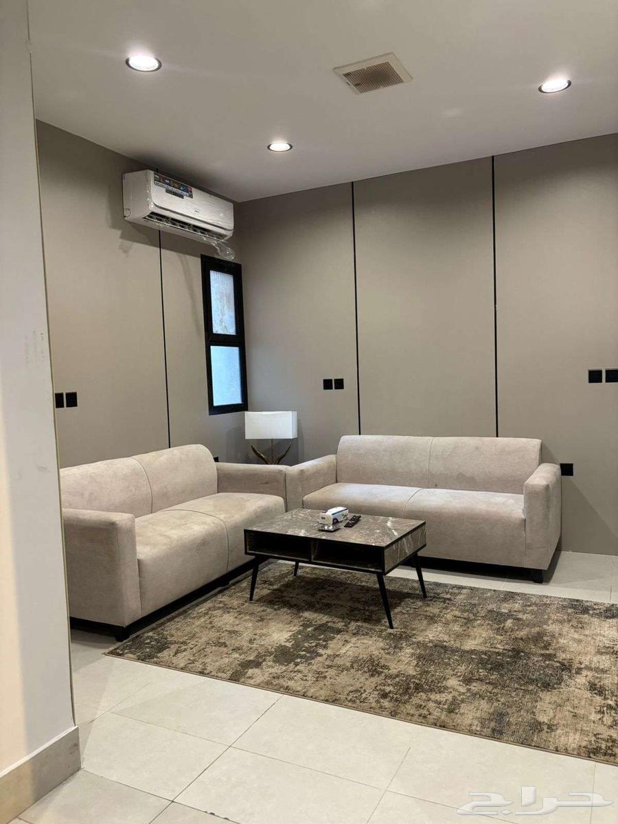 2 bedroom apartment in Al Murjan 8