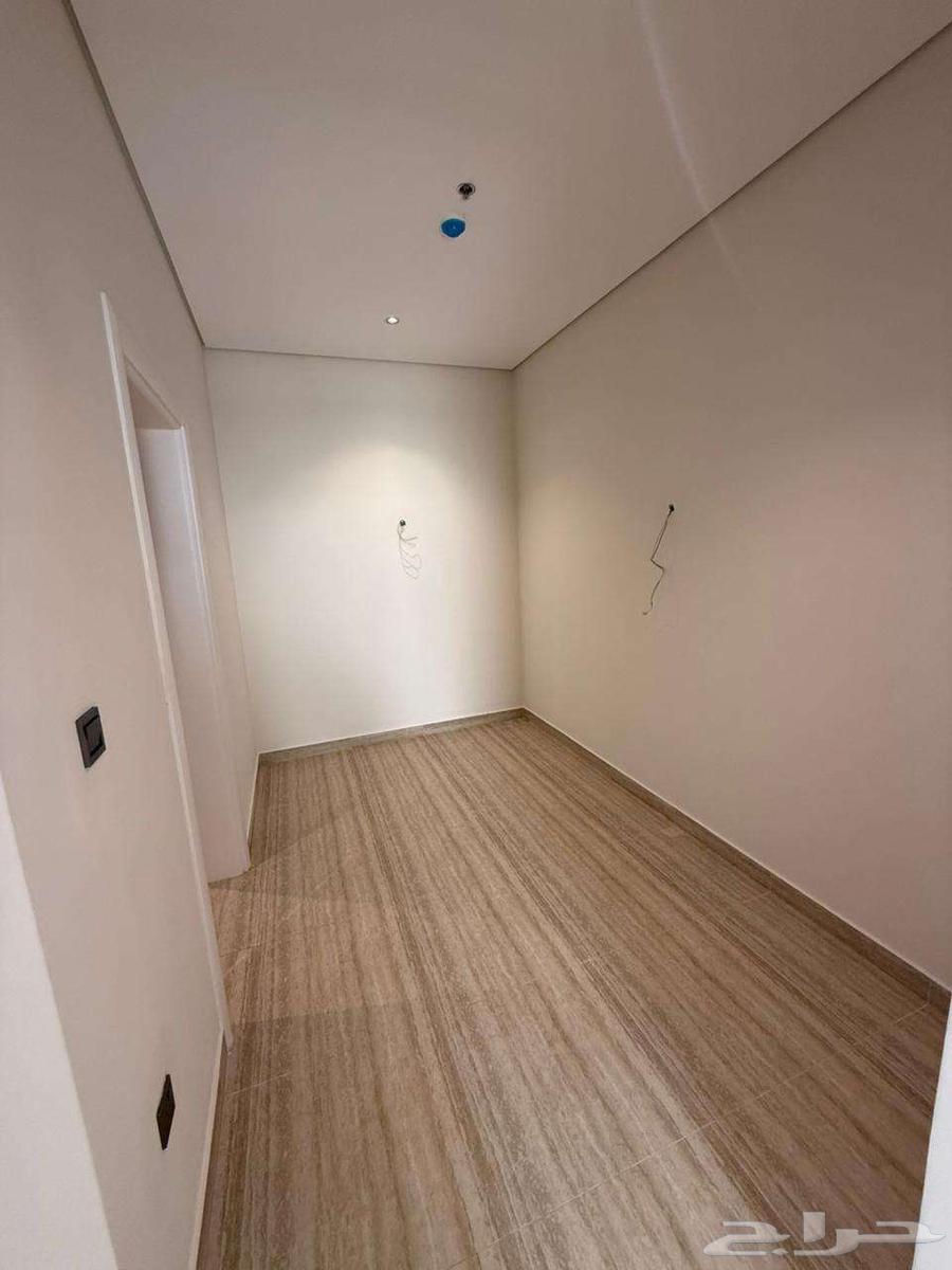 3 bedroom apartment in Al Salamah 11