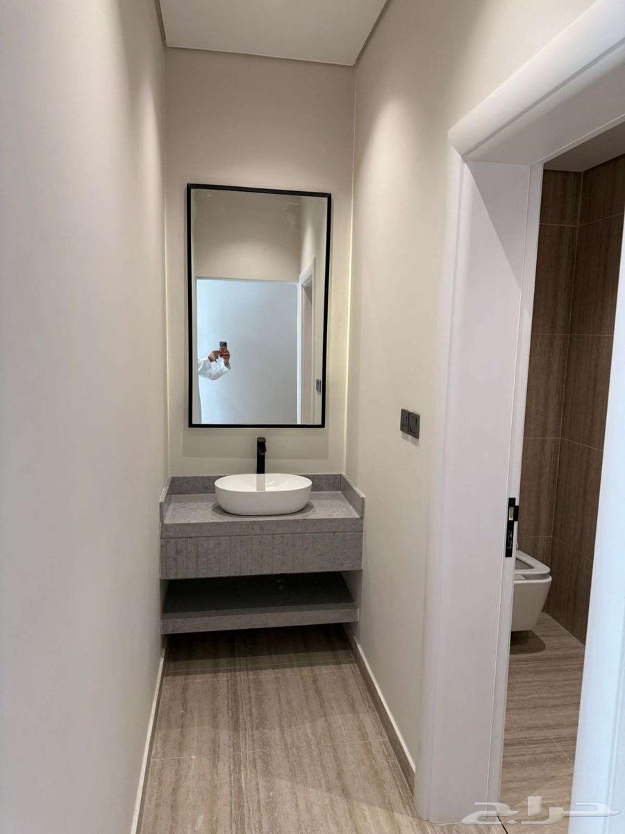 3 bedroom apartment in Al Salamah 20