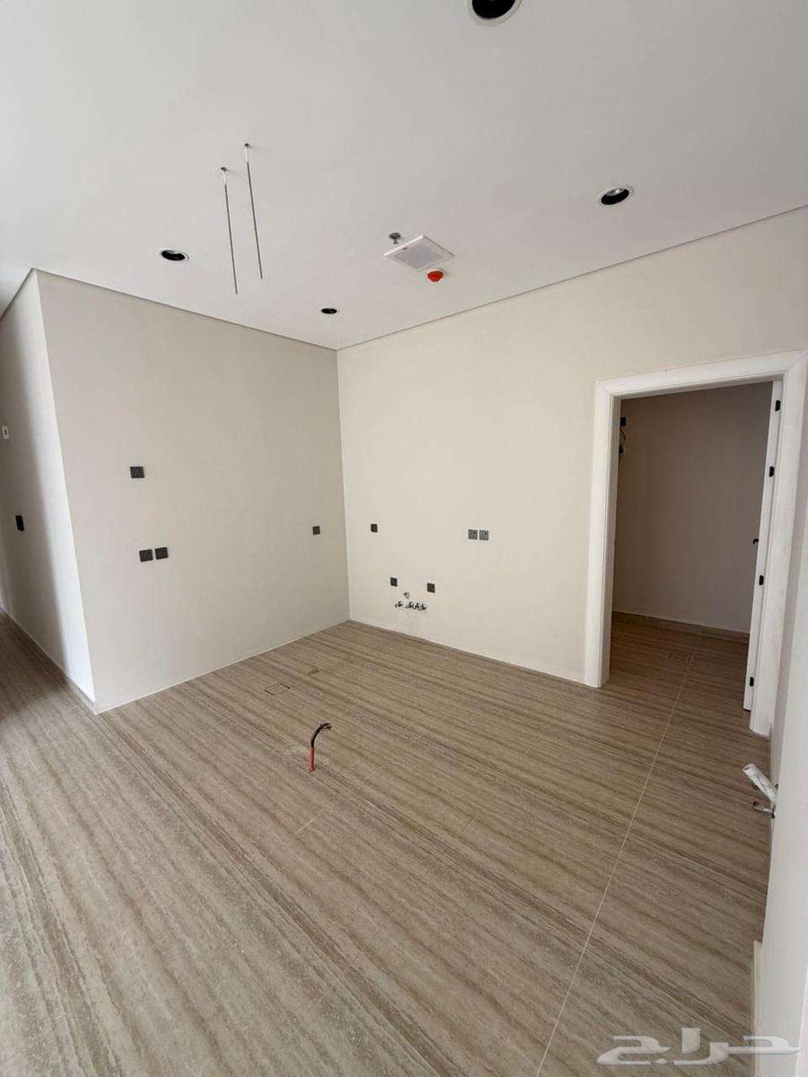 3 bedroom apartment in Al Salamah 6