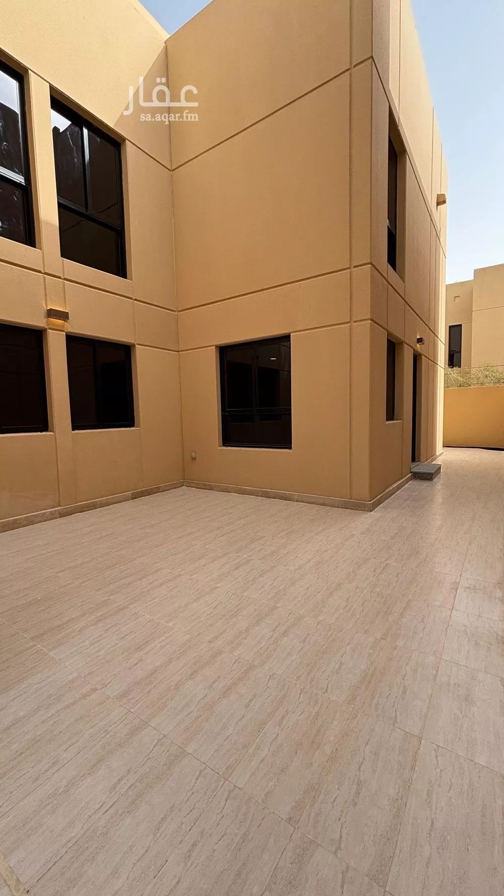 فيلا 5 غرف في سدرة 15