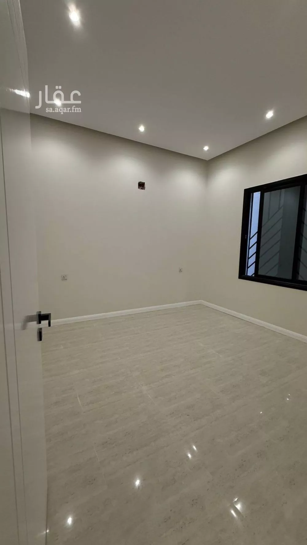 5 bedroom villa in As Suwaidi 11