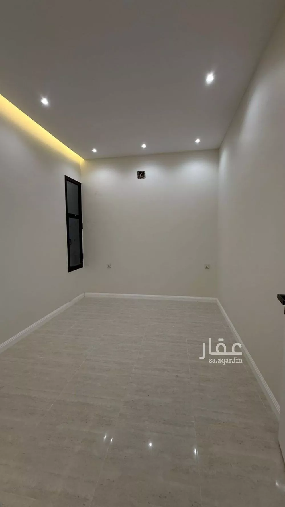 5 bedroom villa in As Suwaidi 13