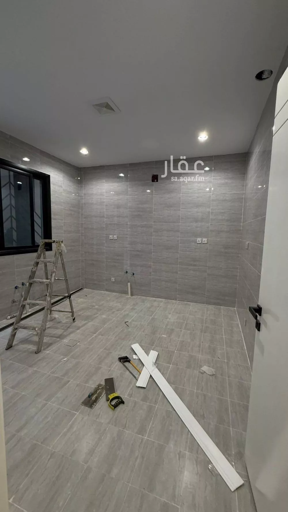 5 bedroom villa in As Suwaidi 14