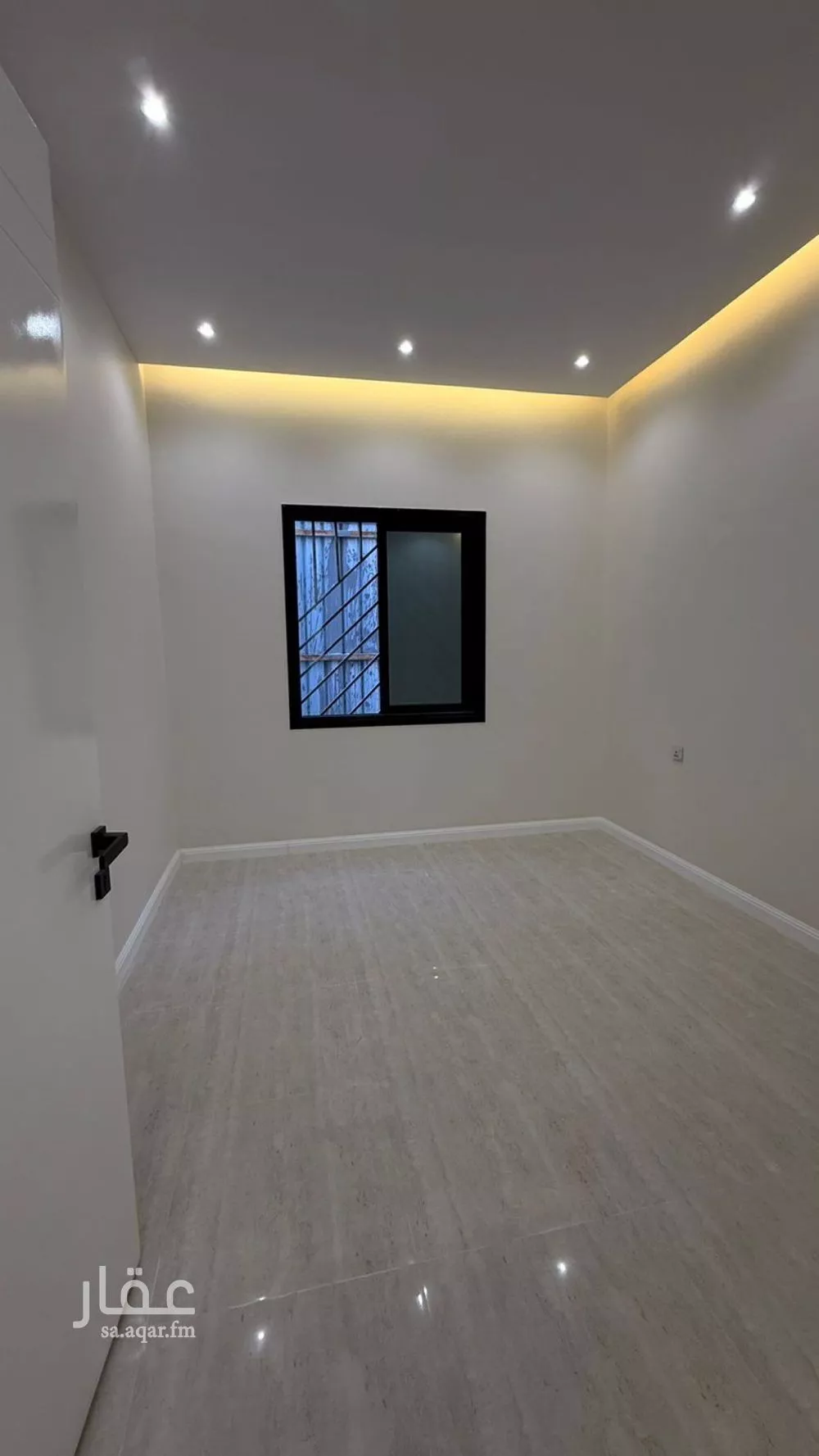 5 bedroom villa in As Suwaidi 6