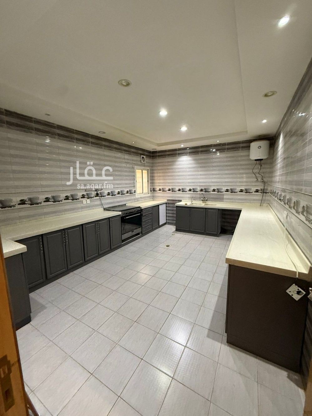 6 bedroom villa in Riyadh 18