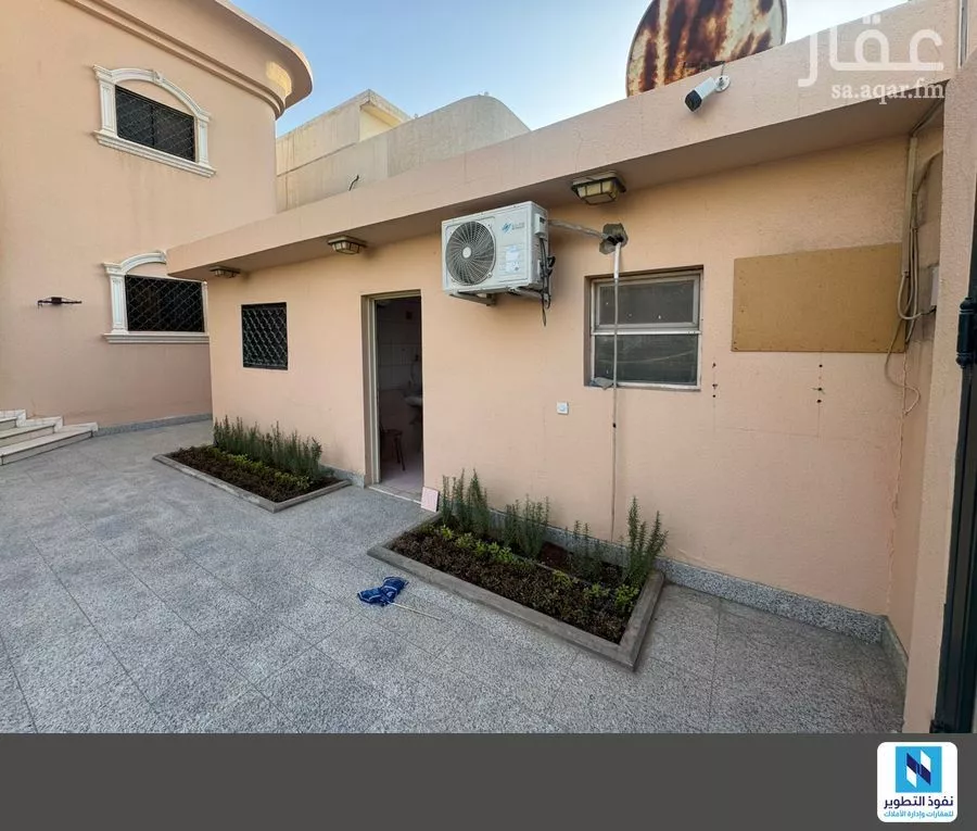 6 bedroom villa in Al Maseef 4