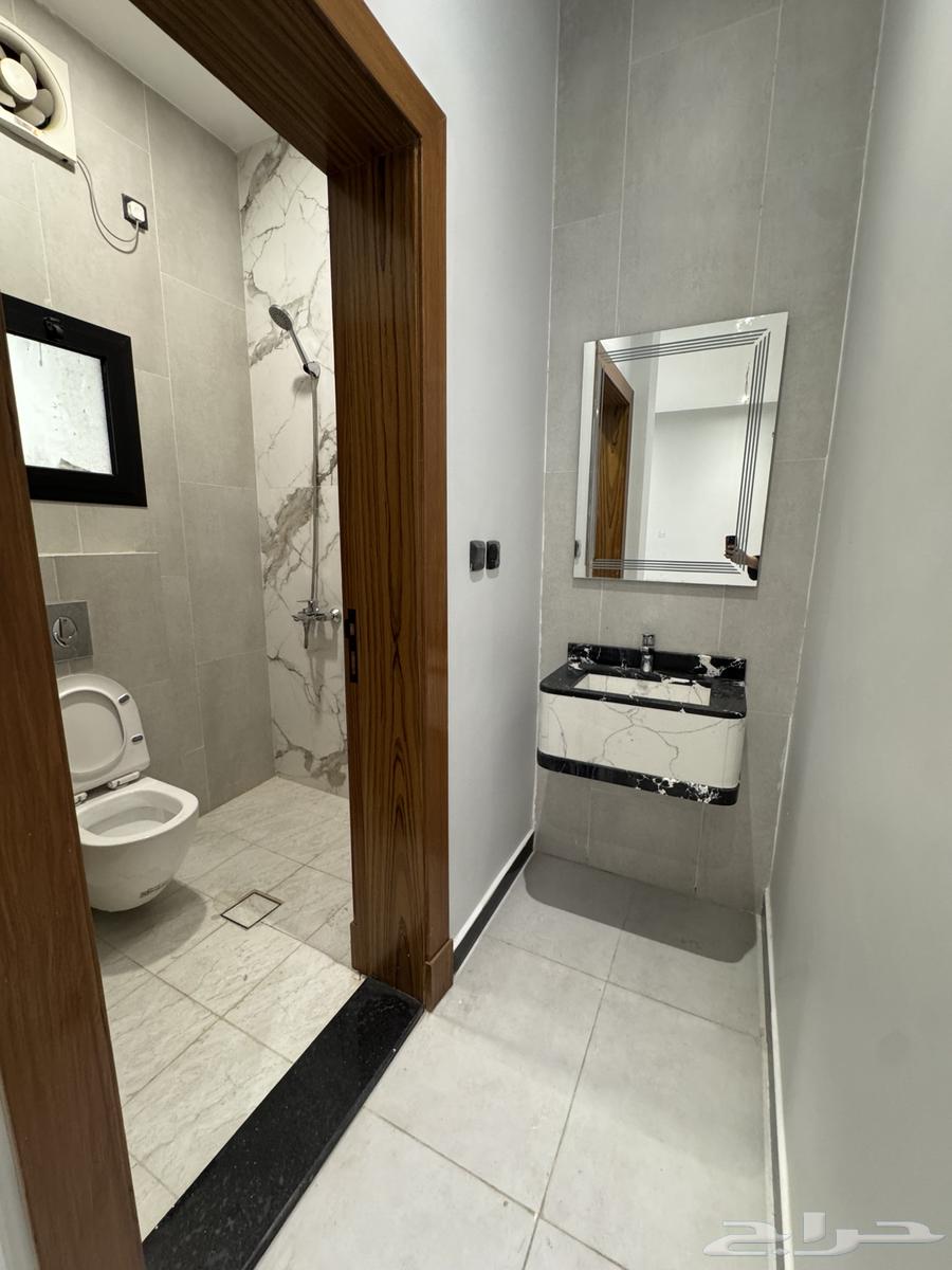 4 bedroom apartment in Al Rabwa, Jeddah 17