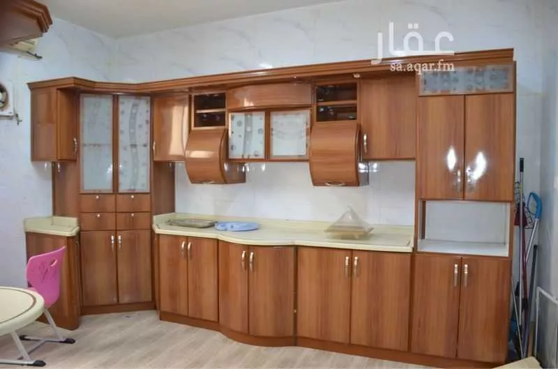 فيلا 10 غرف في الحزم 8