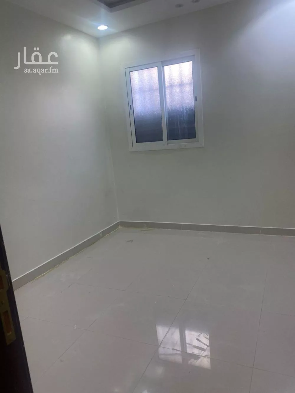 شقة 4 غرف في عكاظ 3