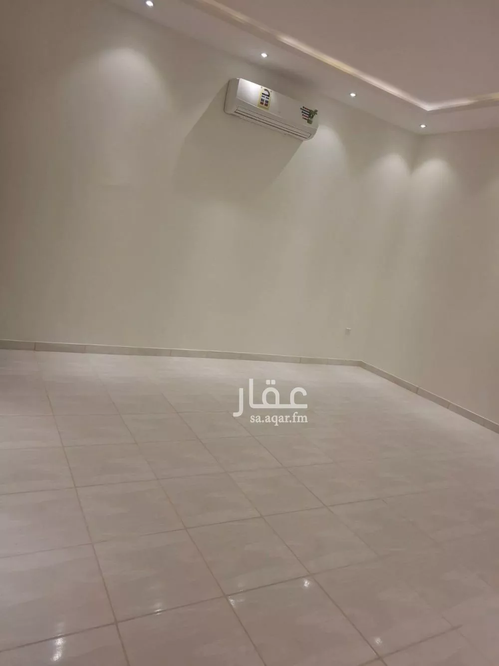 شقة 3 غرف في العارض 3