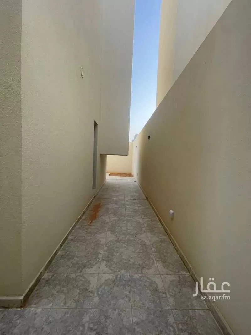 فيلا 3 غرف في الجنادرية 5