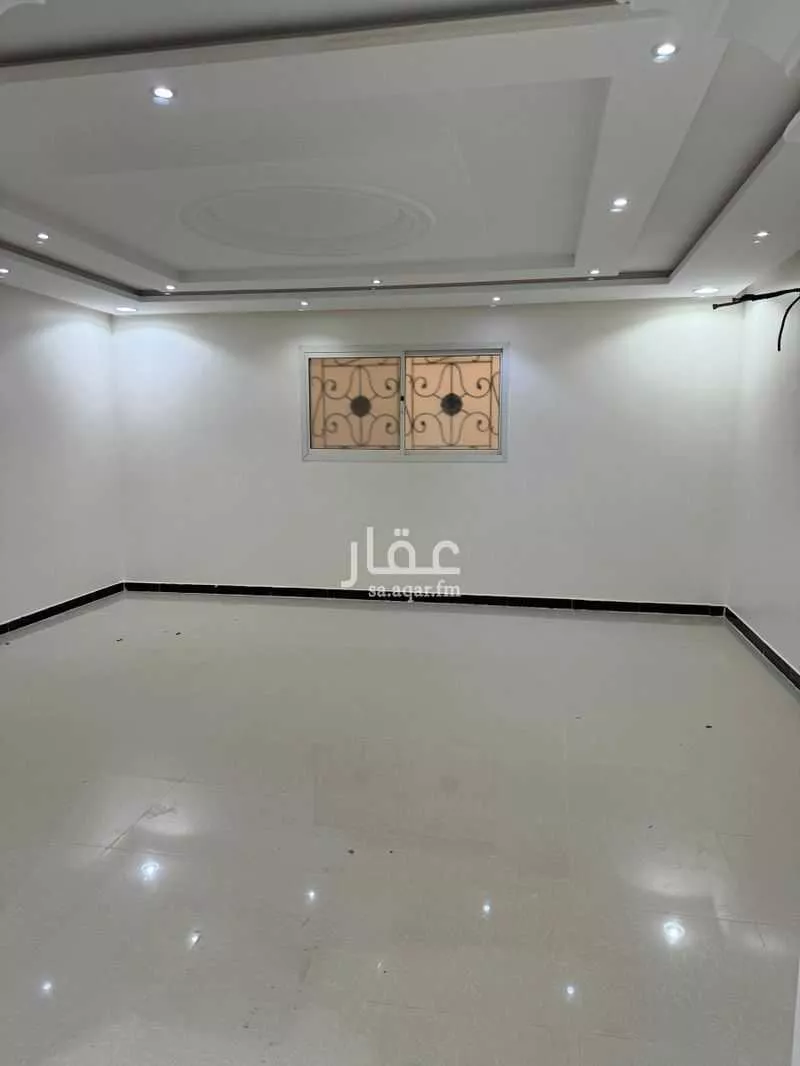 فيلا 9 غرف في طويق 8