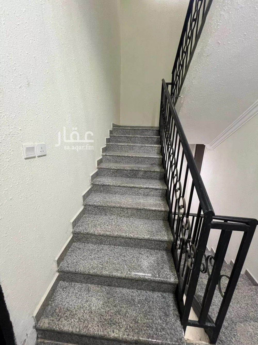 شقة 3 غرف في عكاظ 8