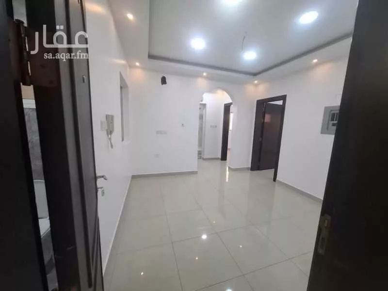 2 bedroom apartment in Al Aziziyah 7