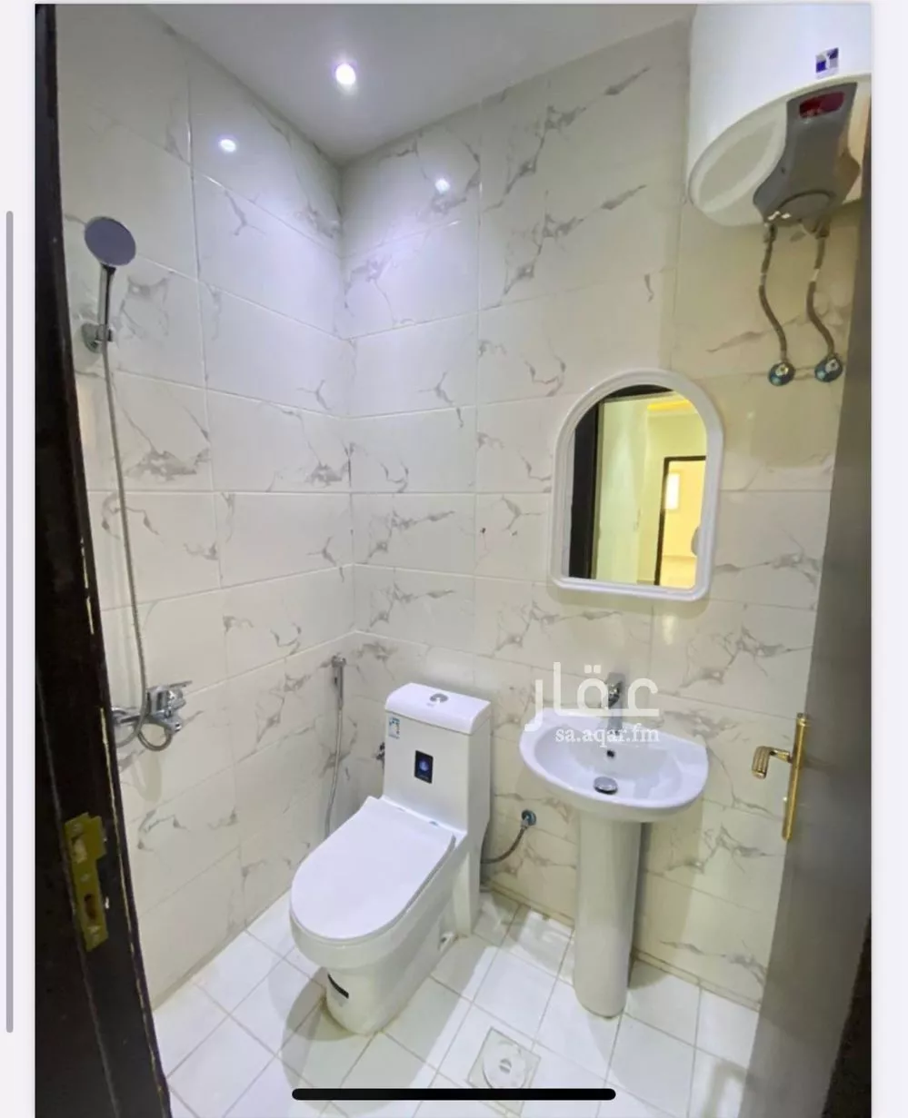 1 bedroom apartment in Al Aqiq 6