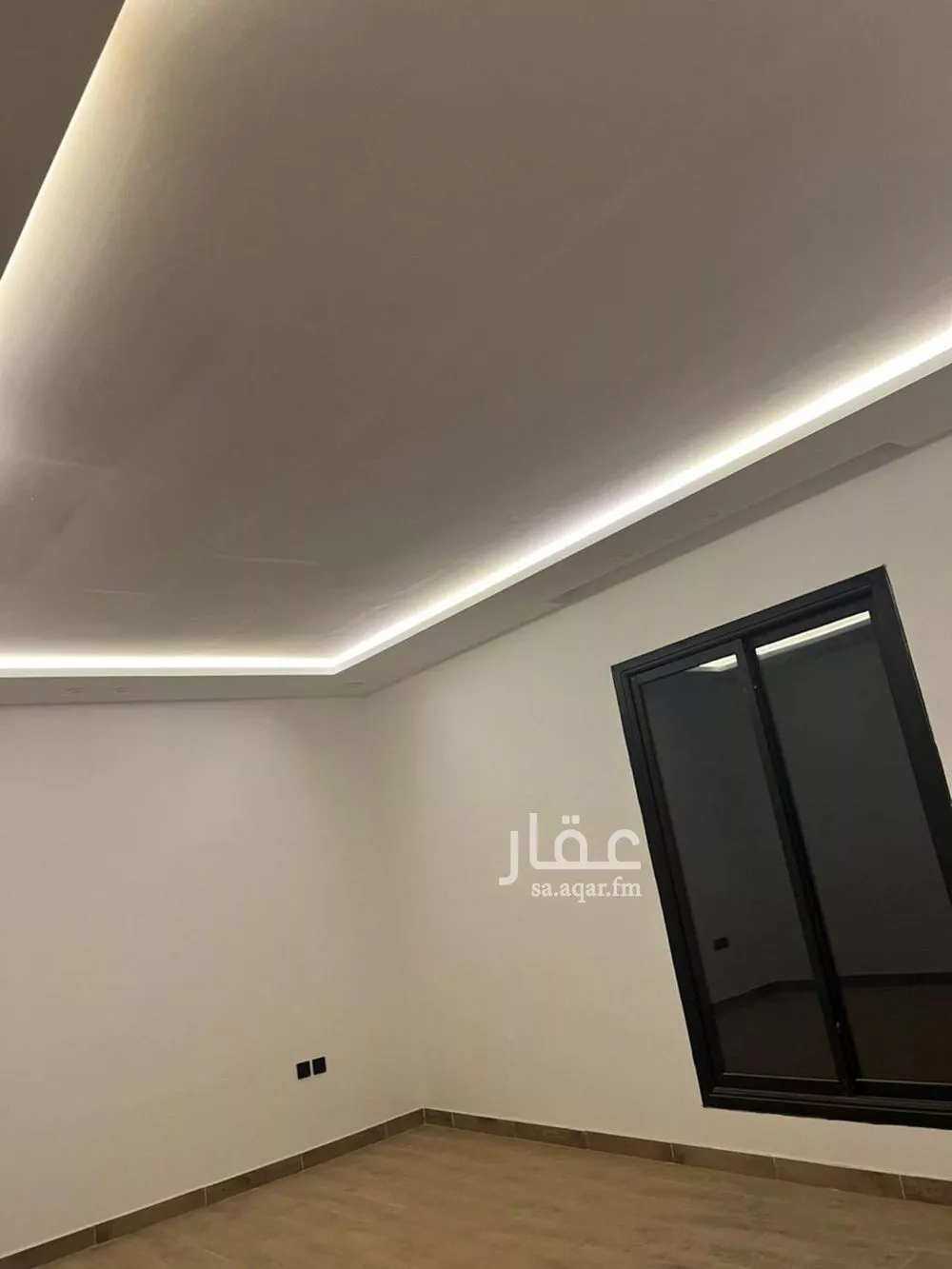 فيلا 15 غرف في عكاظ 6