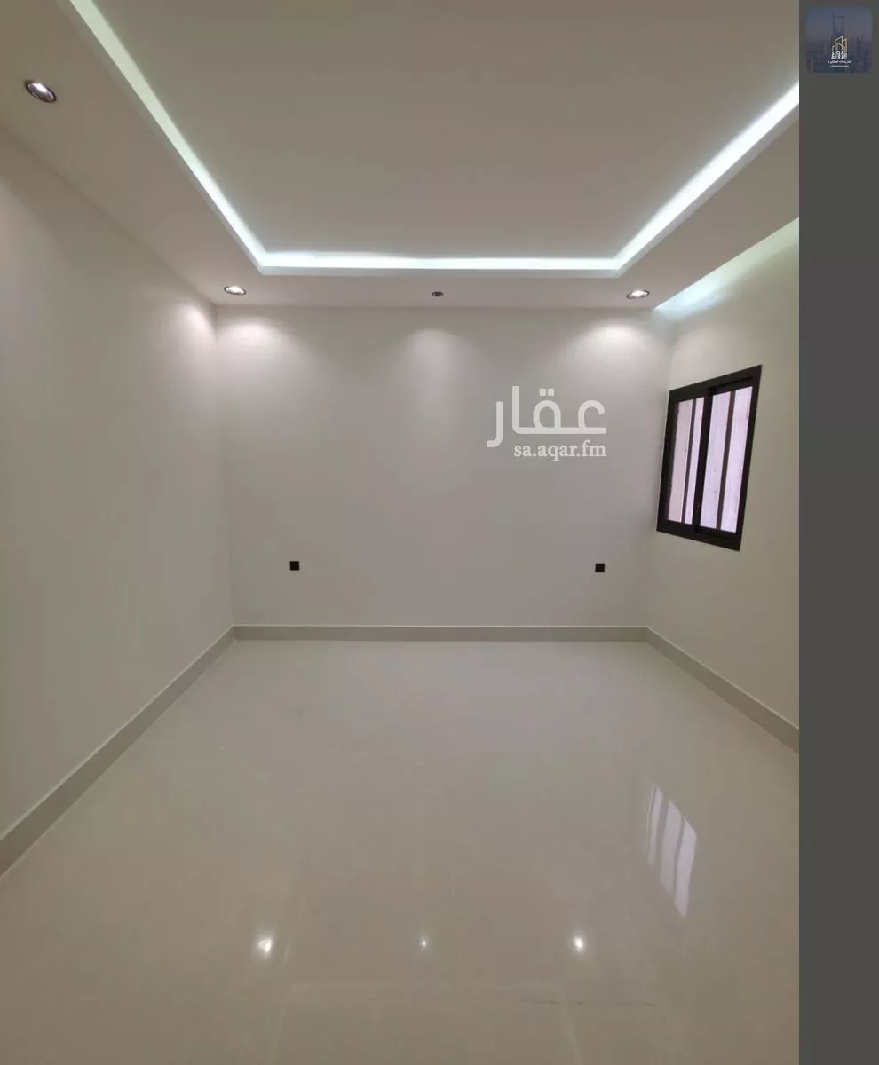 5 bedroom villa in Al Janadriyah 4
