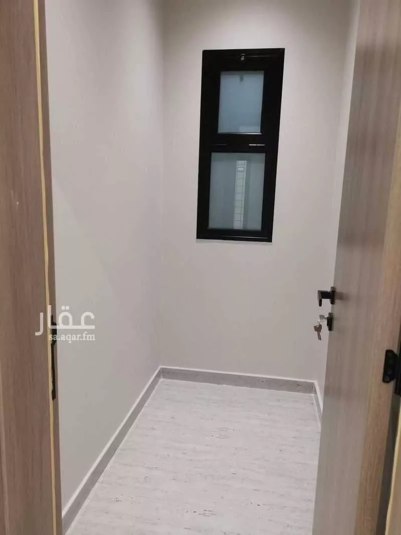 5 bedroom apartment in Ash Shulah 15