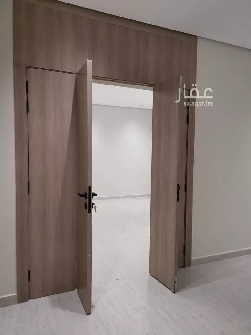 5 bedroom apartment in Ash Shulah 5
