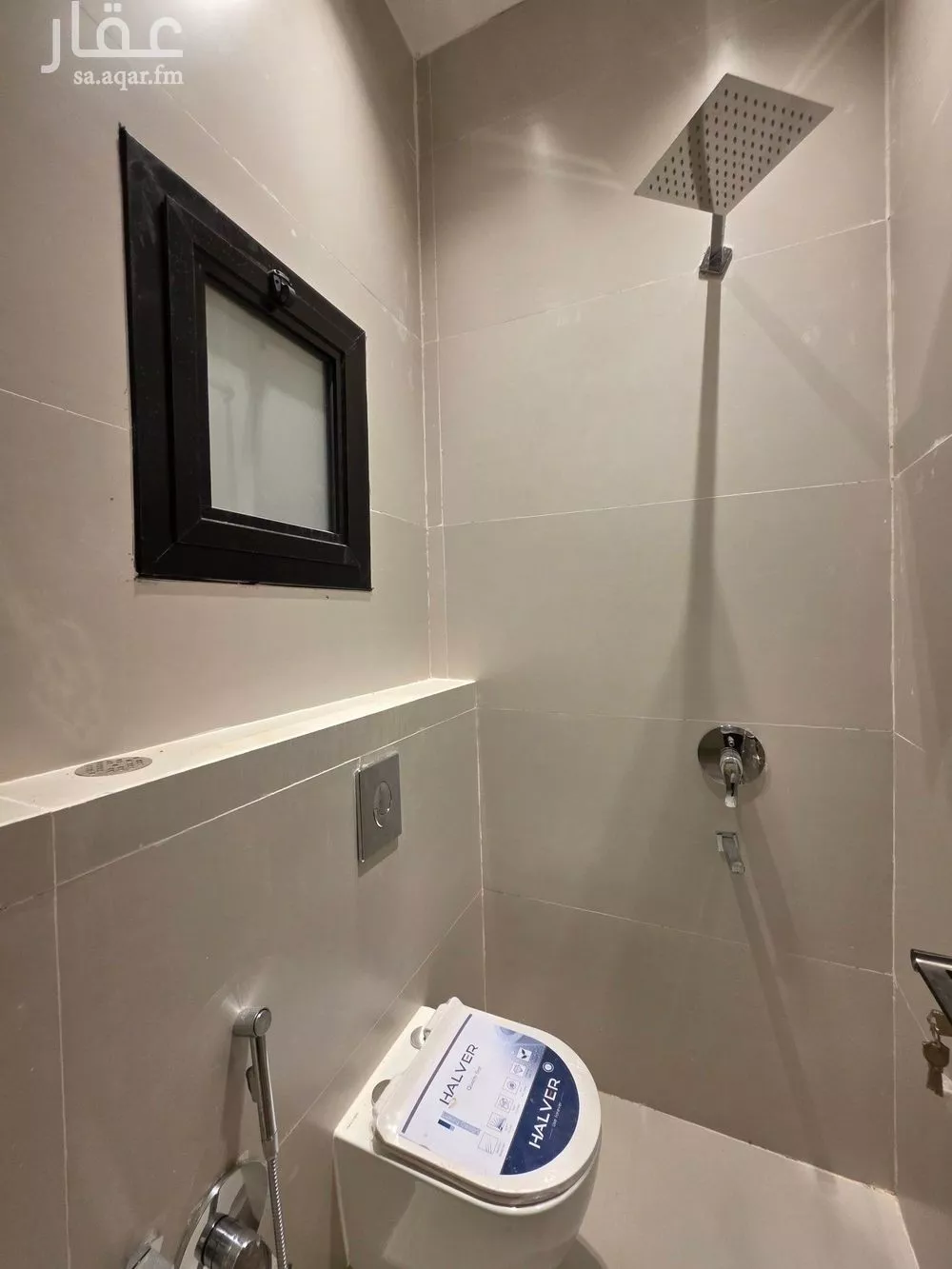 5 bedroom villa in Al Maizilah 13