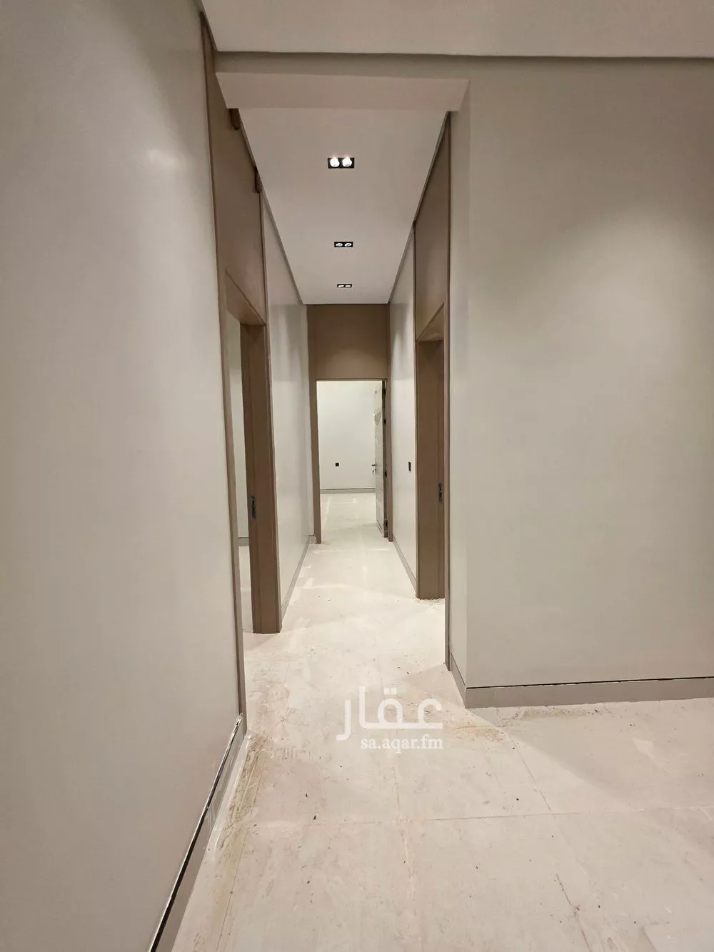 5 bedroom villa in Al Maizilah 15