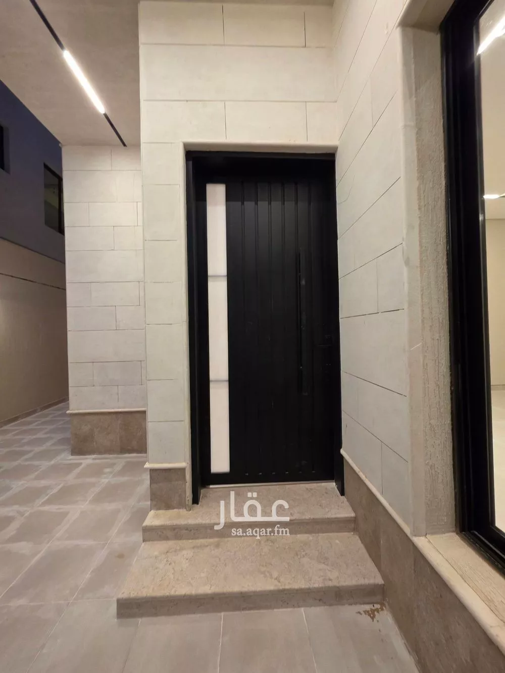 5 bedroom villa in Al Maizilah 5