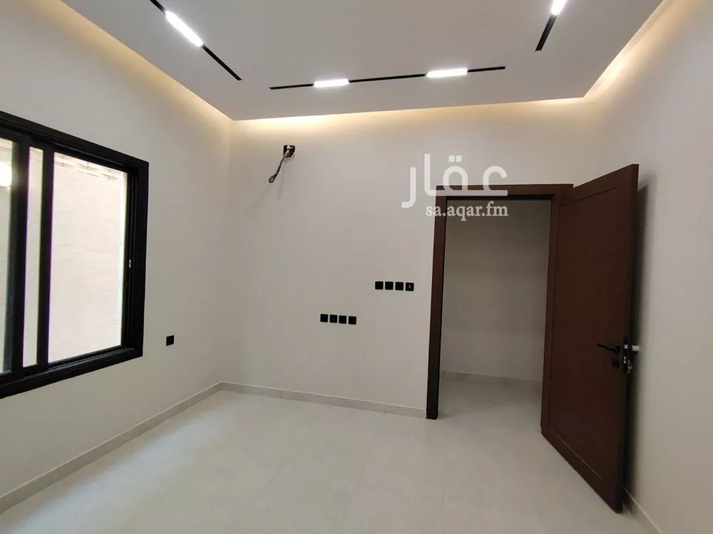 6 bedroom villa in Dhahrat Namar 13