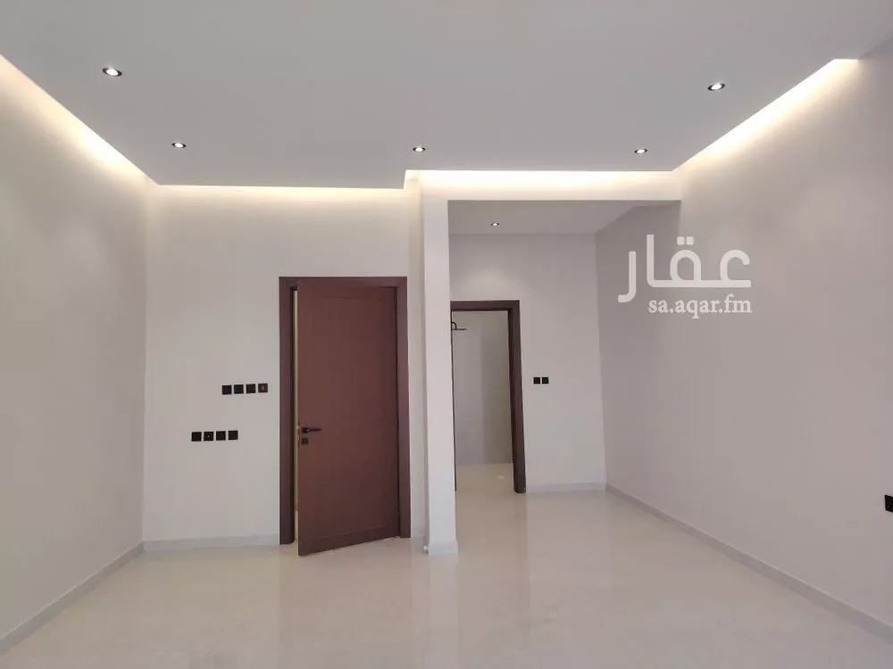 6 bedroom villa in Dhahrat Namar 21