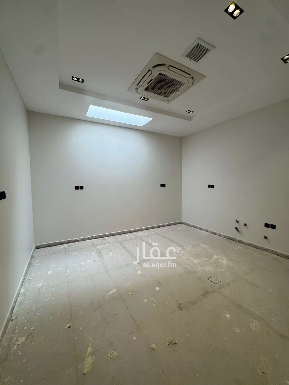 4 bedroom duplex in Al Munsiyah 15