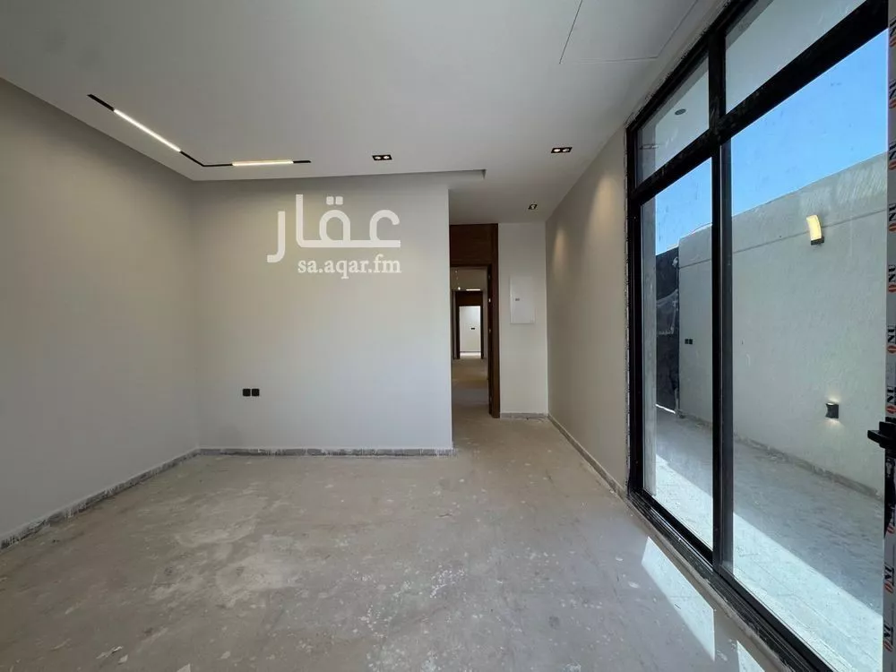 4 bedroom duplex in Al Munsiyah 7