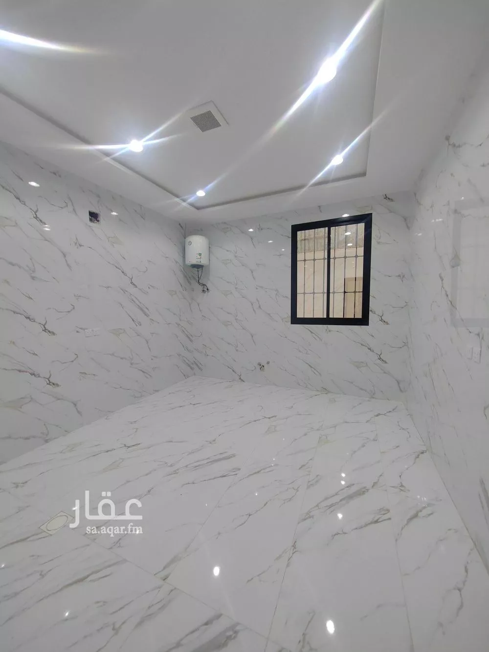 7 bedroom villa in Al Uraija Al Gharbiyah 16