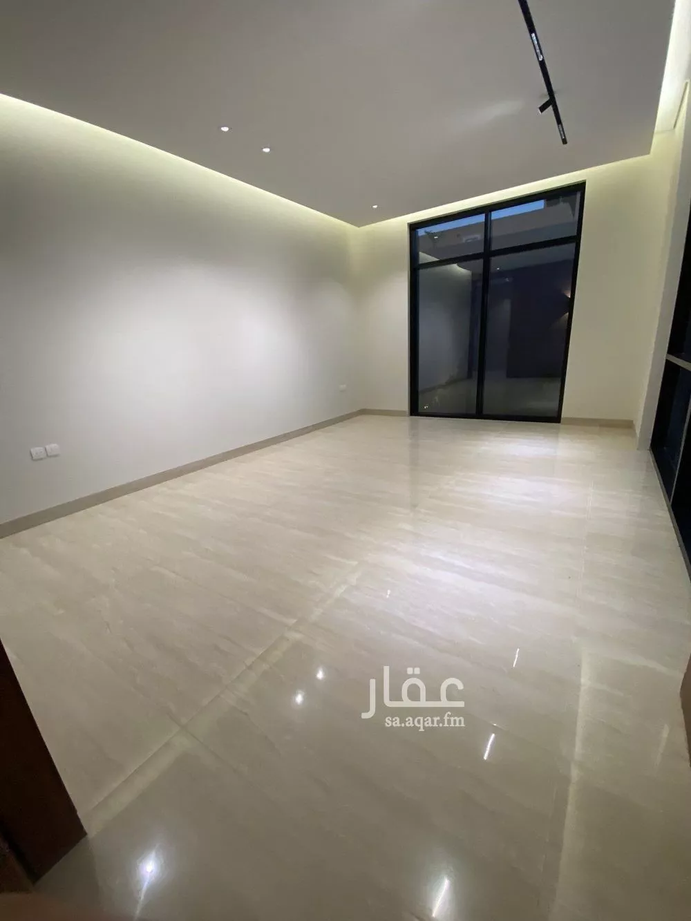 6 bedroom villa in Al Mahdiyyah 10