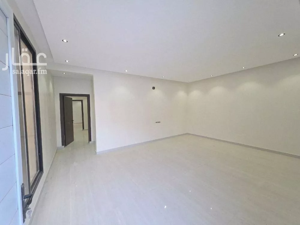5 bedroom duplex in Okaz 9