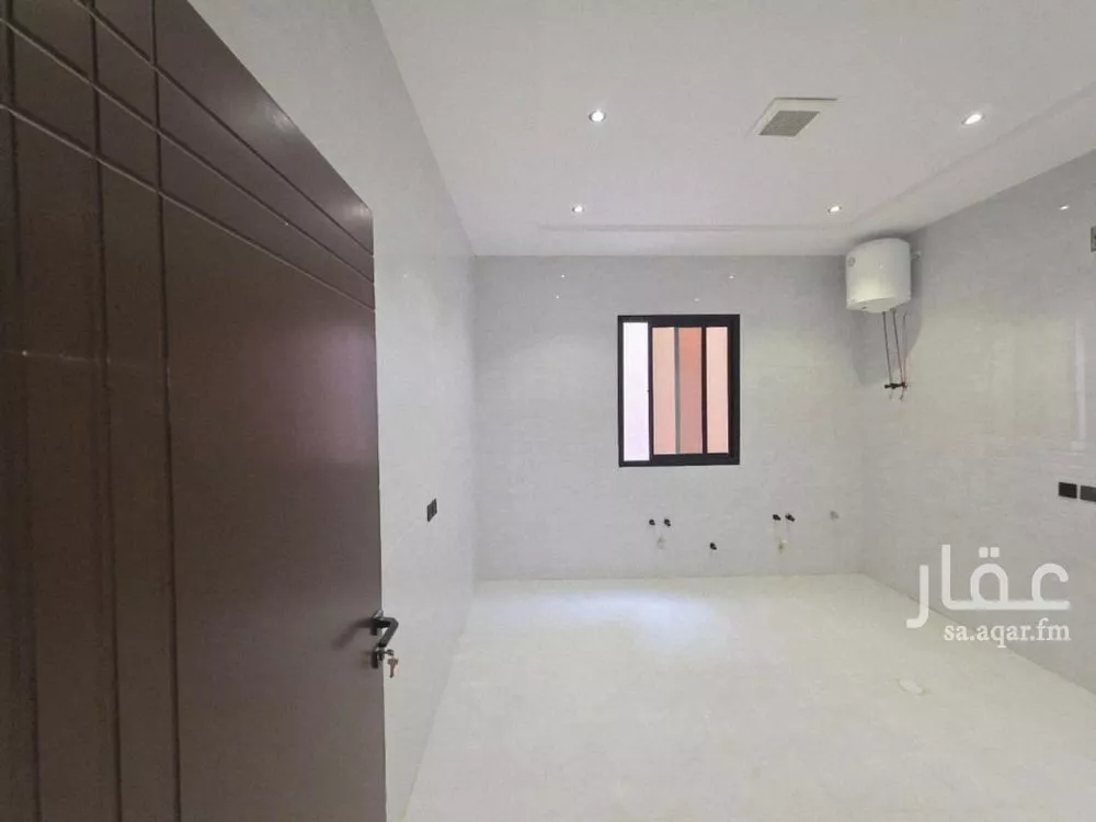 5 bedroom duplex in Okaz 10