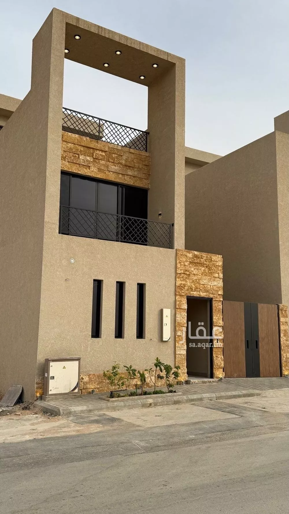 6 bedroom villa in Al Mahdiyyah 2