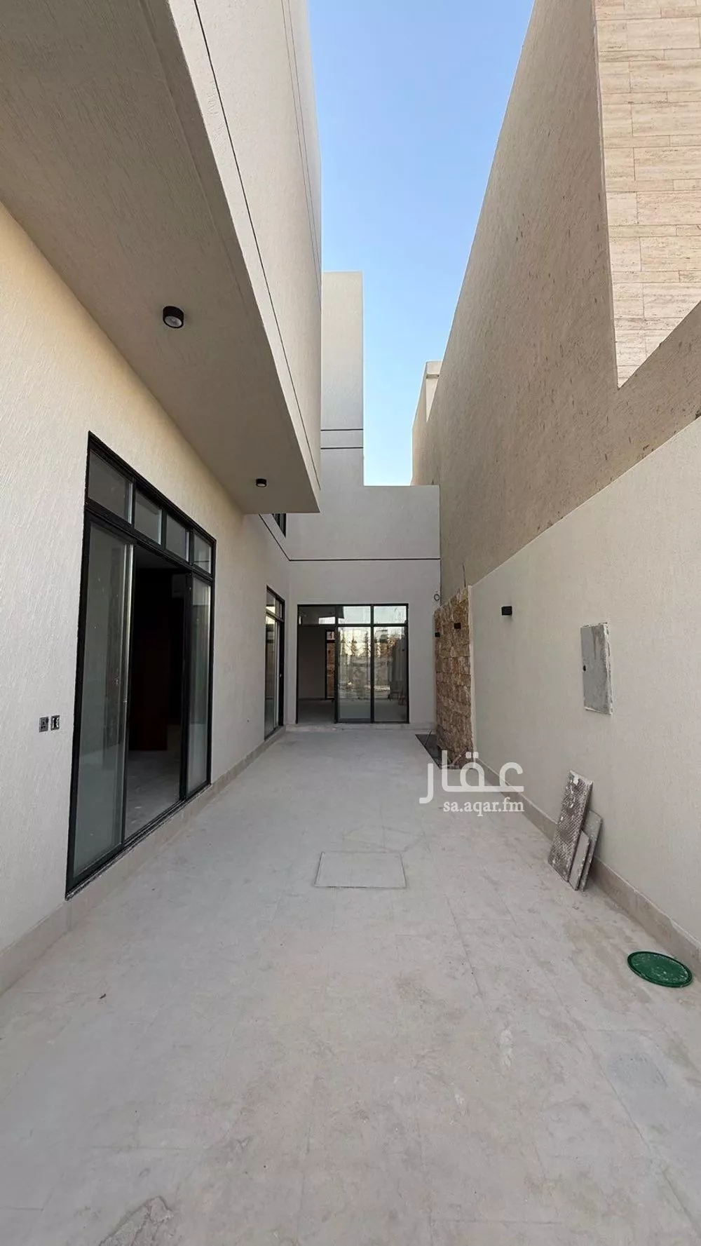 6 bedroom villa in Al Mahdiyyah 2