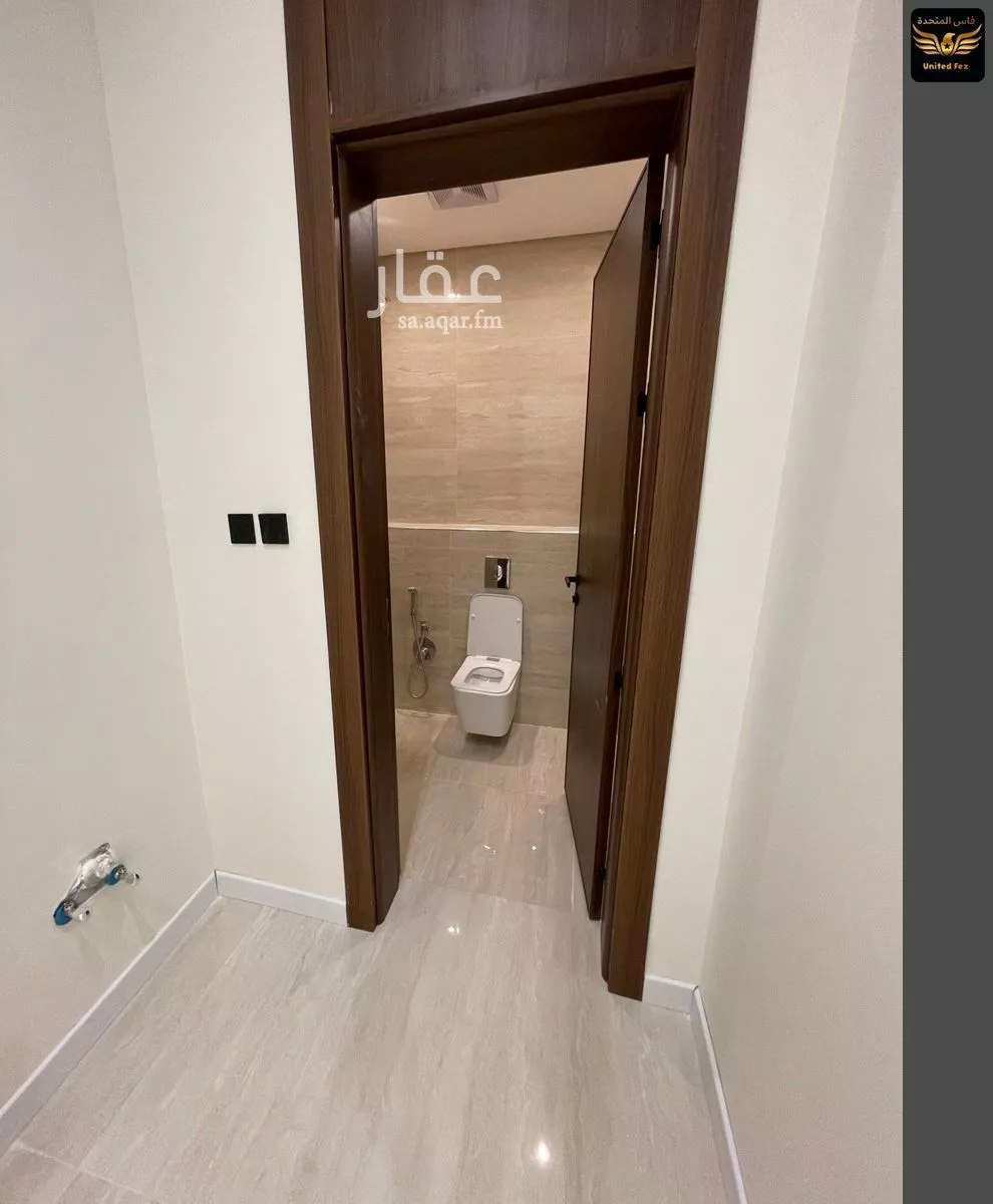 فيلا 6 غرف في المهدية 9