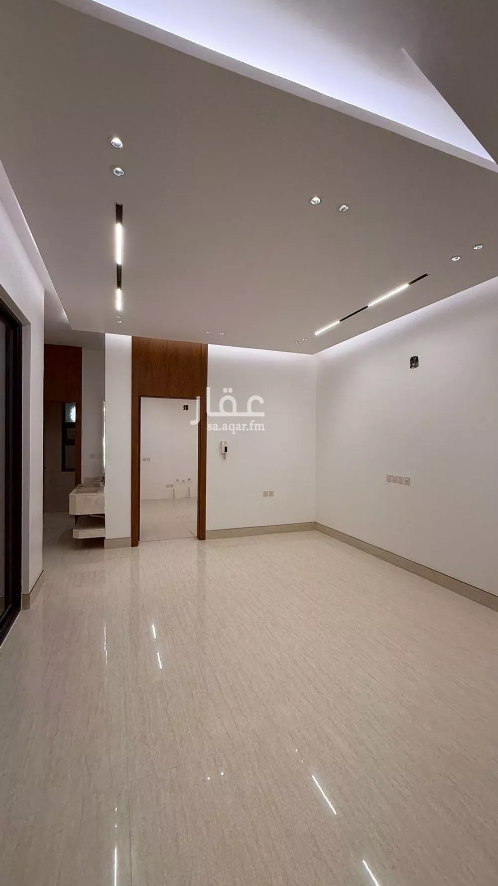 6 bedroom villa in Al Mahdiyyah 8