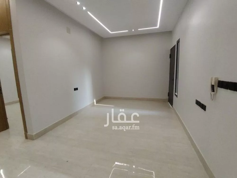 5 bedroom villa in Tuwaiq 16