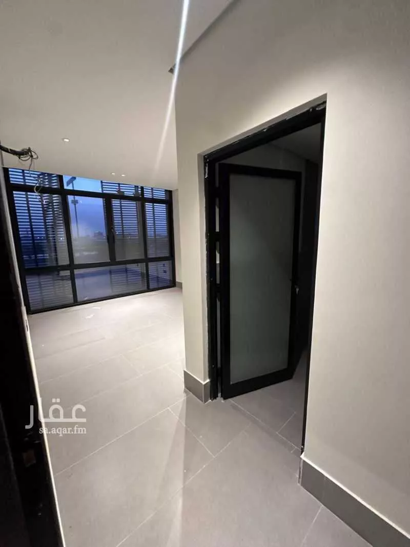 4 bedroom villa in Al Khalidiyah Ash Shamaliyah 5