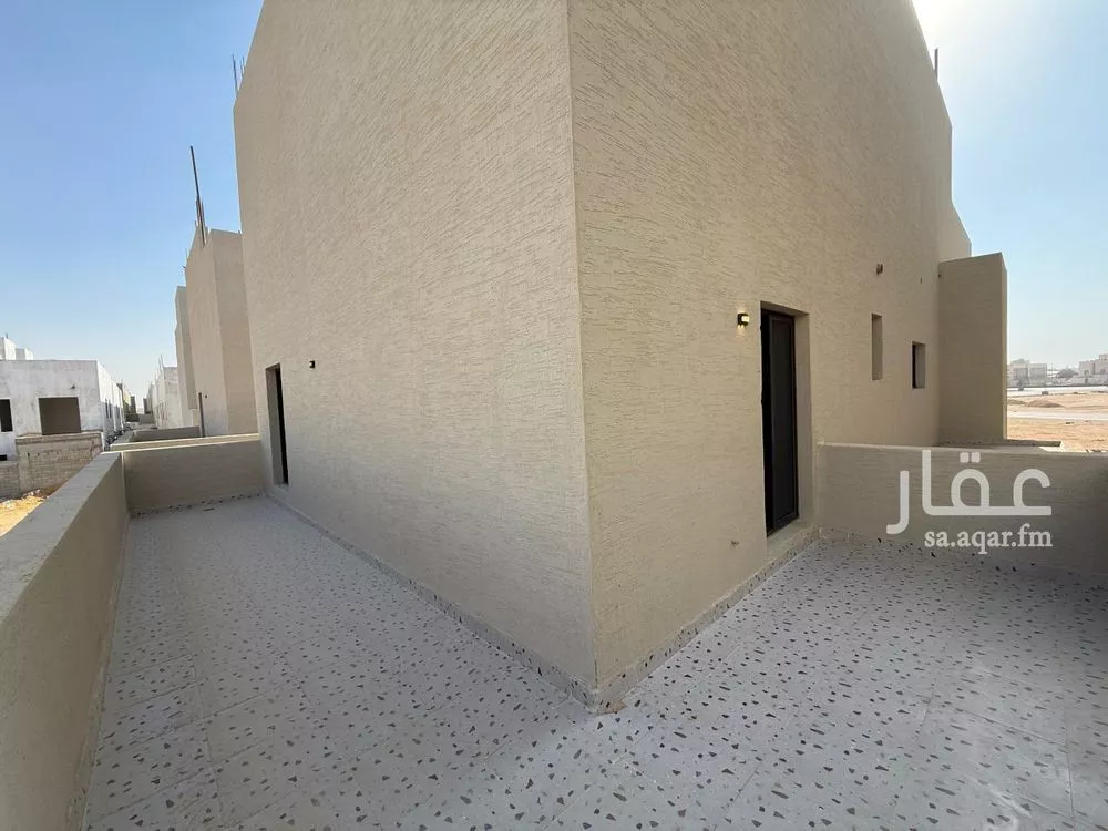 فيلا 5 غرف في الرمال 17